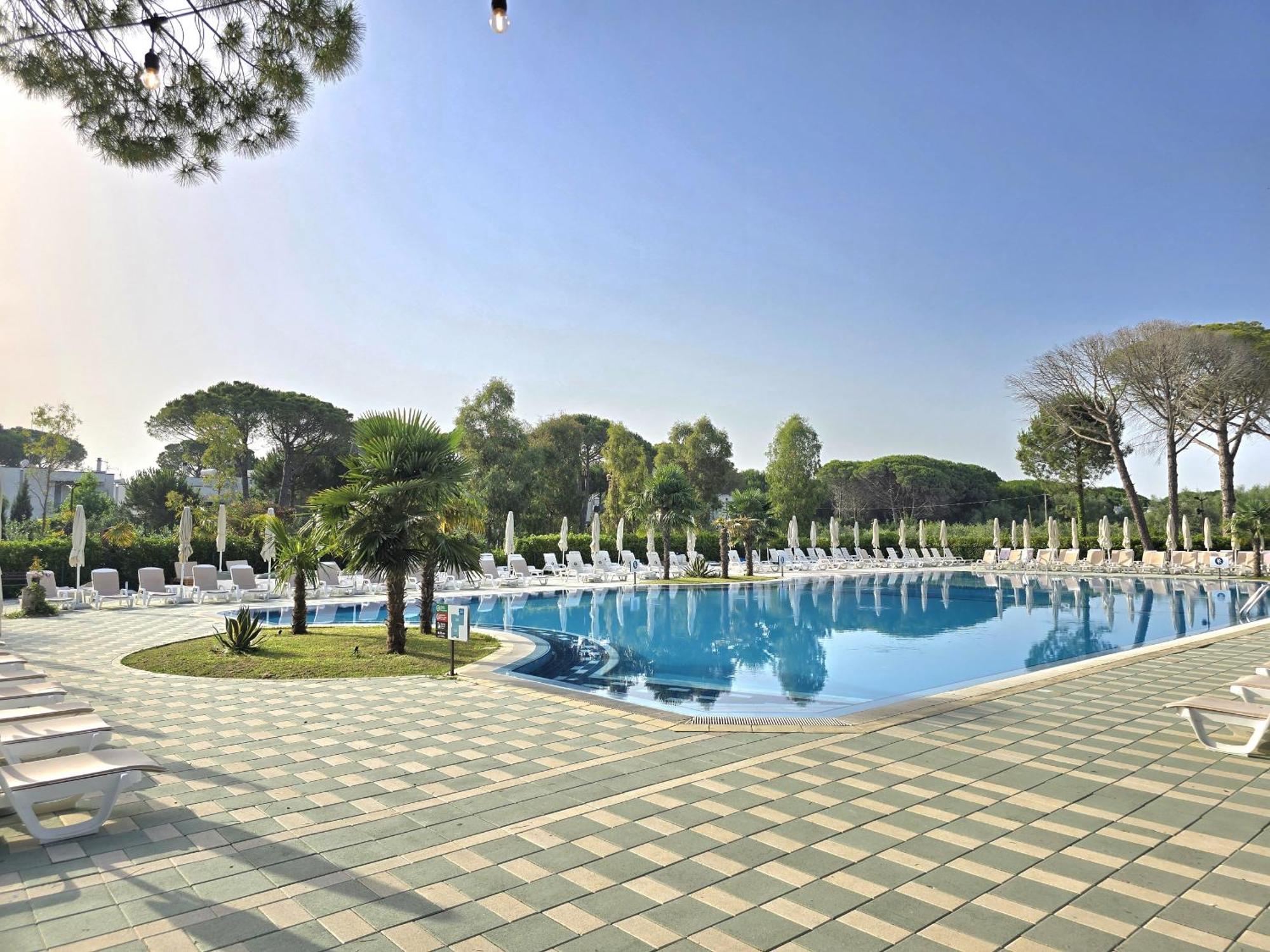 Modern Villas At Perla Resort Durrës Extérieur photo